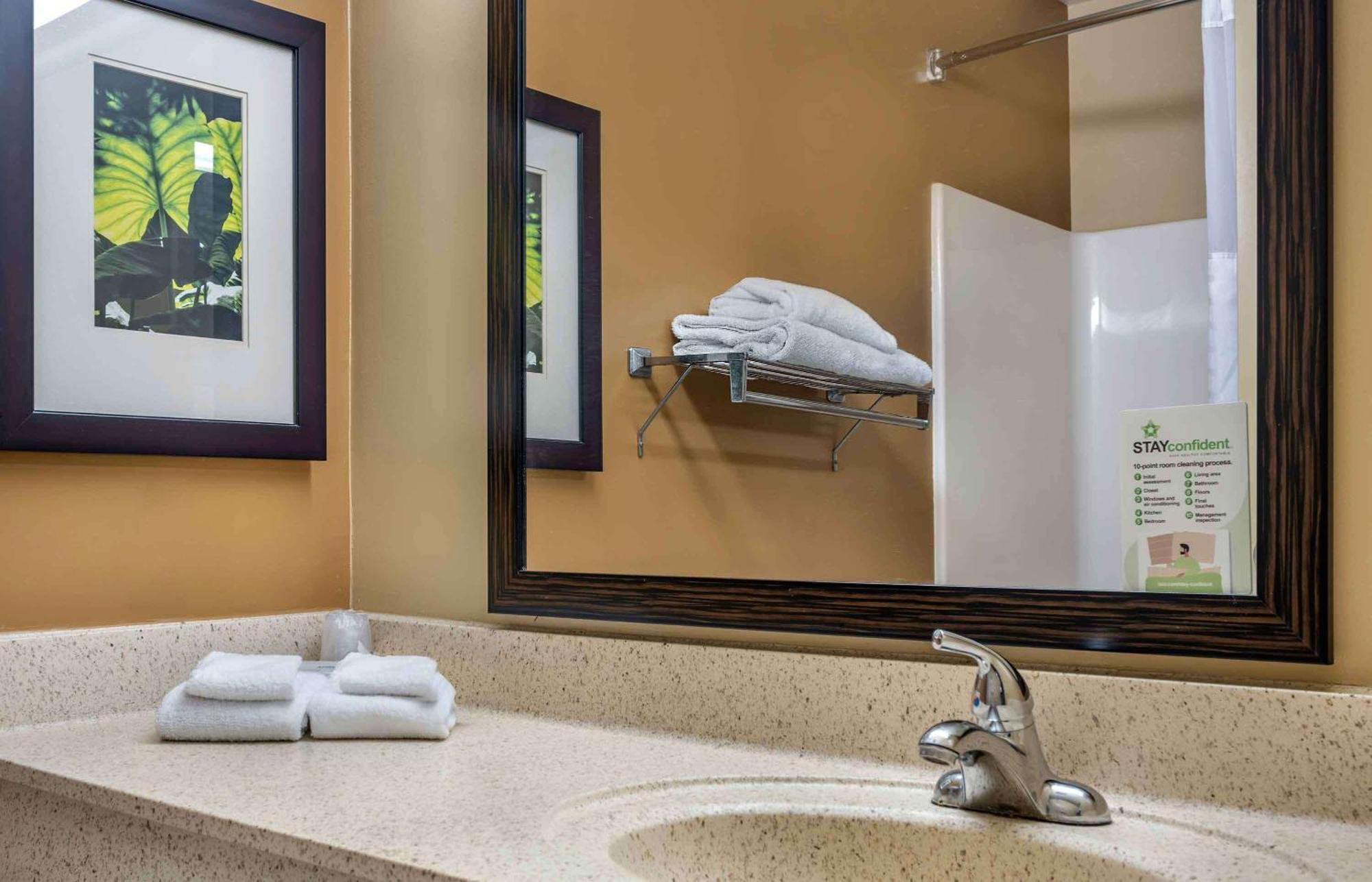 Extended Stay America Suites - Detroit - Canton Exteriér fotografie